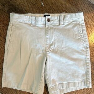 J.Crew men’s Chino shorts size 29 7 inch inseam